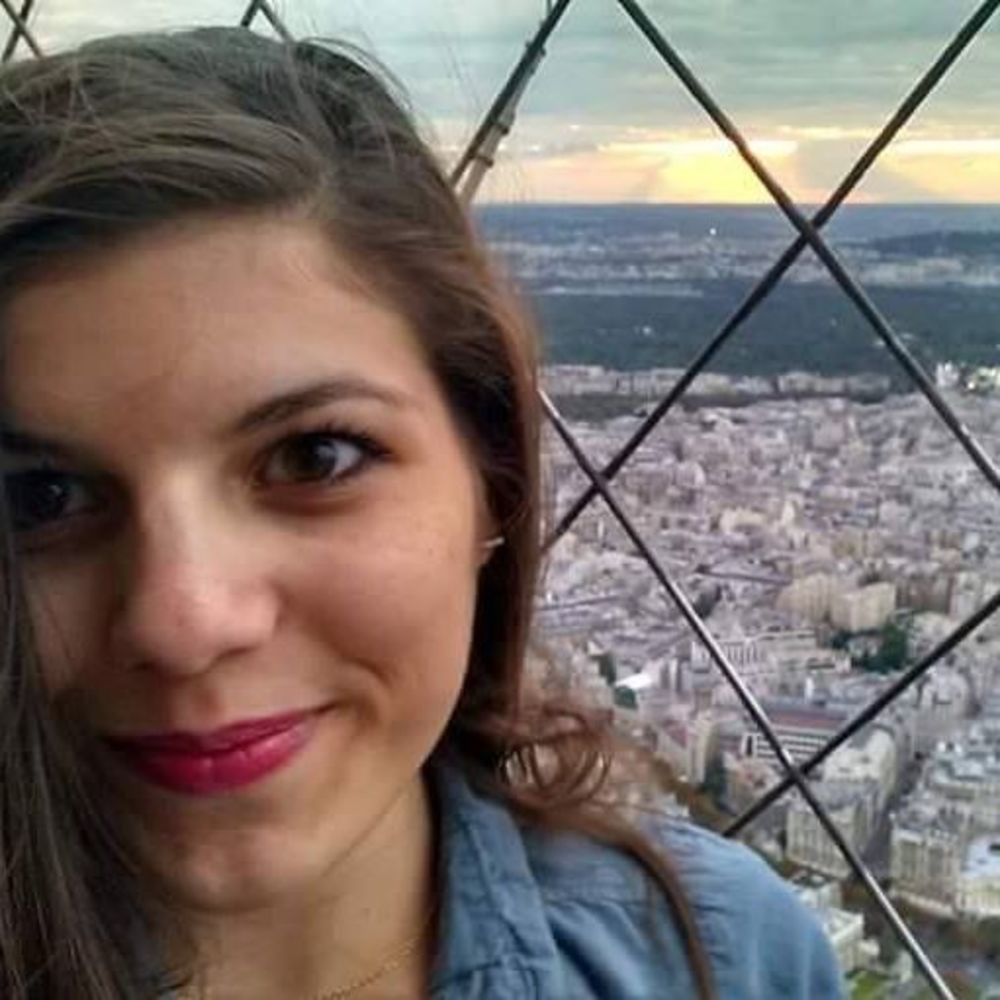 Meet your Posher, Alicia